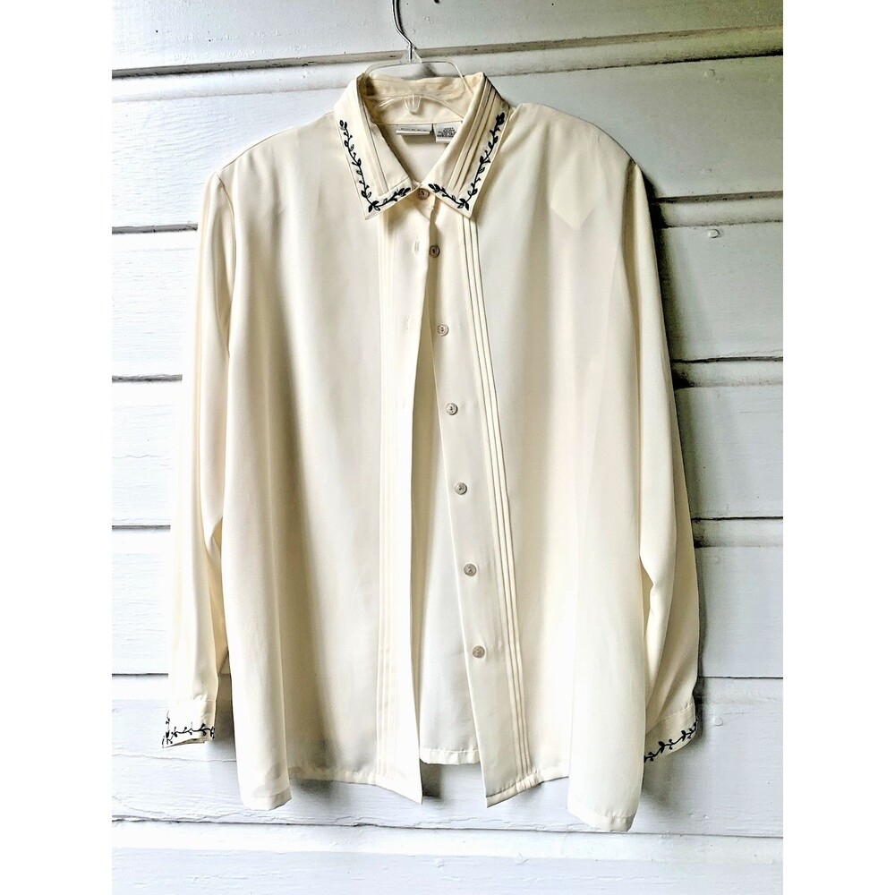 VTG Koret Women’s Button Up Shirt 18w Cream Embroidered Leaf Should Pads EUC